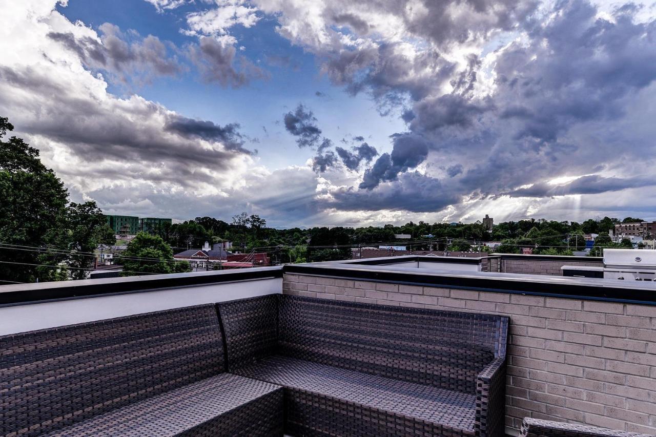 5 Bauhaus Townhome Asheville Exterior photo